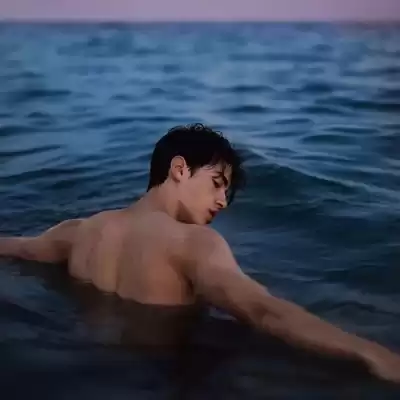 阚家欣